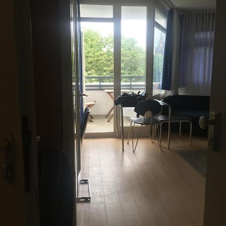 Apartamento Mauer Castle Berlín Exterior foto