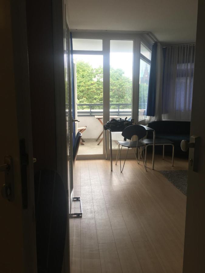 Apartamento Mauer Castle Berlín Exterior foto